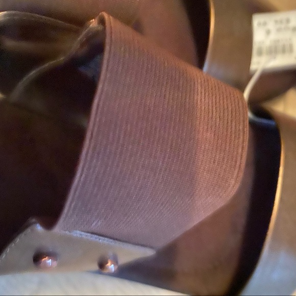 Dexflex Comfort Sandals - Picture 5 of 5